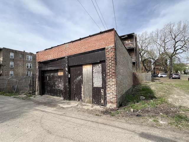 1505 S Spaulding Ave, Chicago, IL 60623 - view of garage