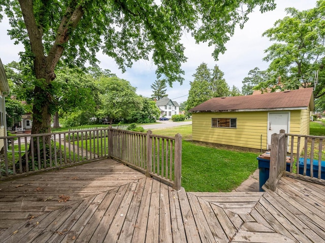 514 N St, Crete, IL 60417 - deck with a lawn
