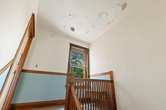 2442 W Wilson Ave, Chicago, IL 60625 - photo 3