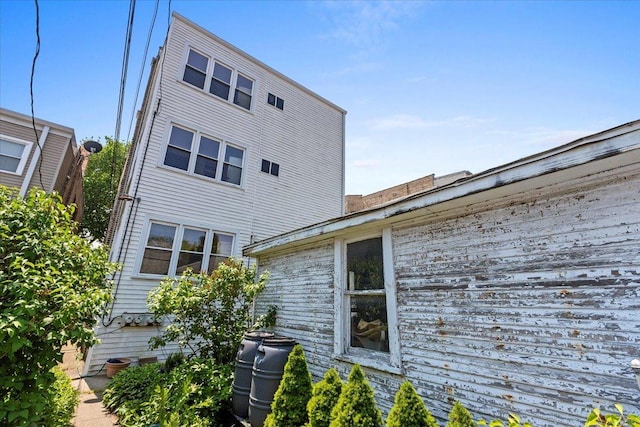 2442 W Wilson Ave, Chicago, IL 60625 - photo 37