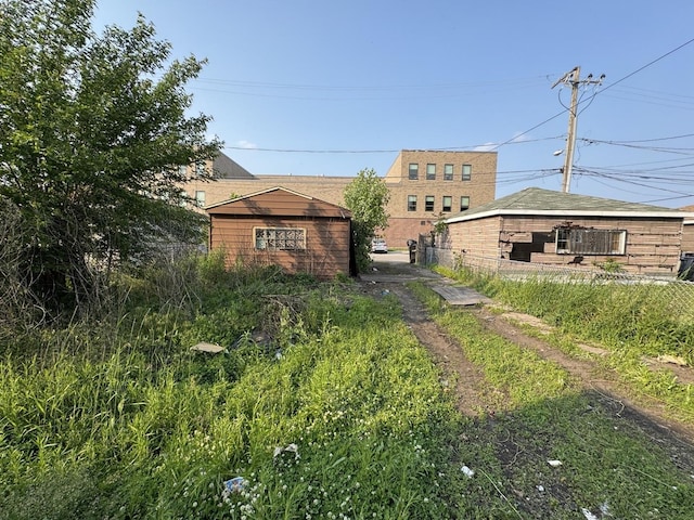 8371 S Baltimore Ave, Chicago, IL 60617 - back of house