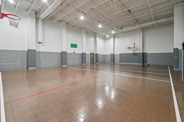 9S240 Lake Dr Unit 17-207B, Willowbrook, IL 60527 - view of basketball court with community basketball court