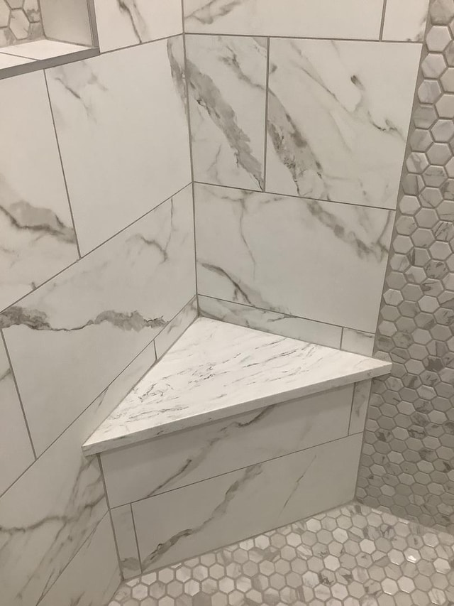 12415 Foxborough Dr, Mokena, IL 60448 - bathroom view of tile walls