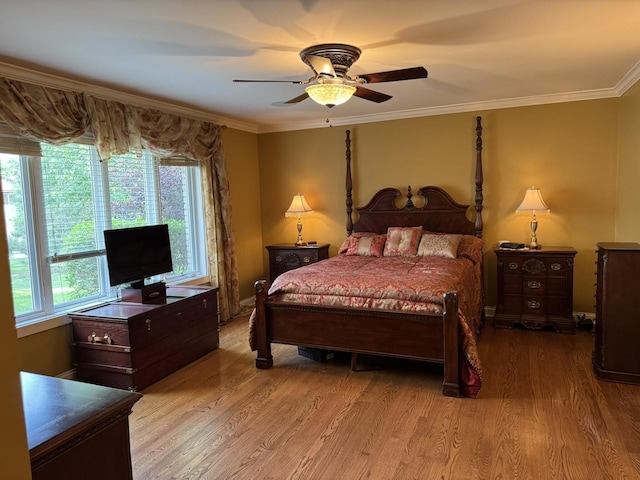 10652 Lexington Ct, Frankfort, IL 60423 - bedroom with light wood finished floors, ornamental molding, and ceiling fan