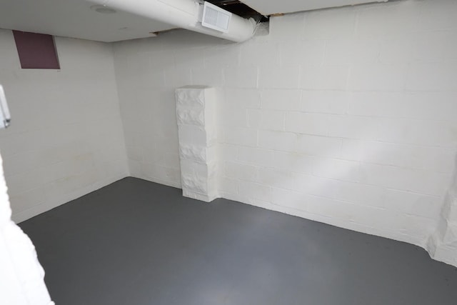 507 Grant Ave, Joliet, IL 60433 - finished below grade area featuring concrete block wall