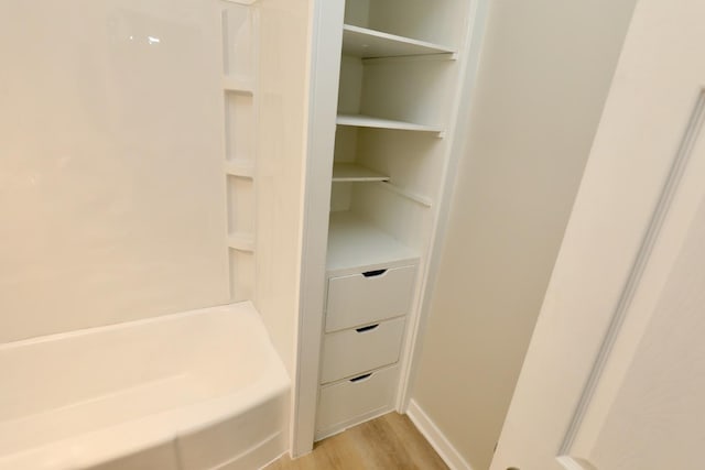 507 Grant Ave, Joliet, IL 60433 - view of closet