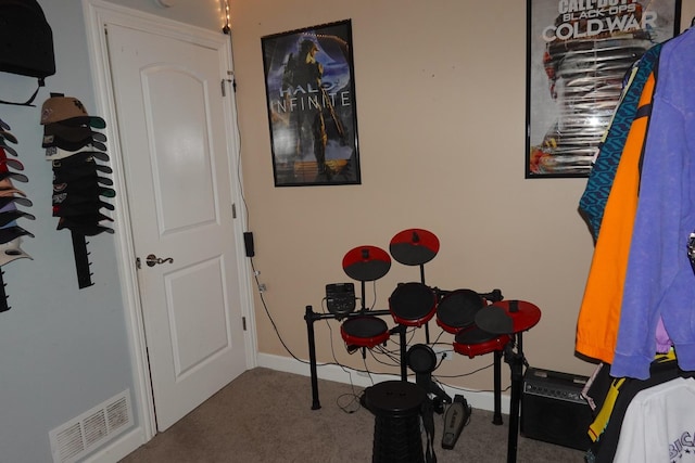 505 Woodmoor Dr, Round Lake Beach, IL 60073 - rec room featuring carpet flooring