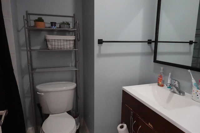505 Woodmoor Dr, Round Lake Beach, IL 60073 - bathroom with vanity and toilet