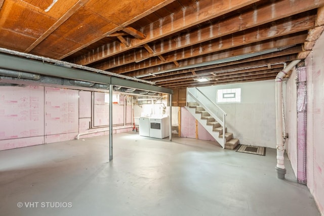 636 S 10th Ave, La Grange, IL 60525 - basement with washer and dryer and stairway