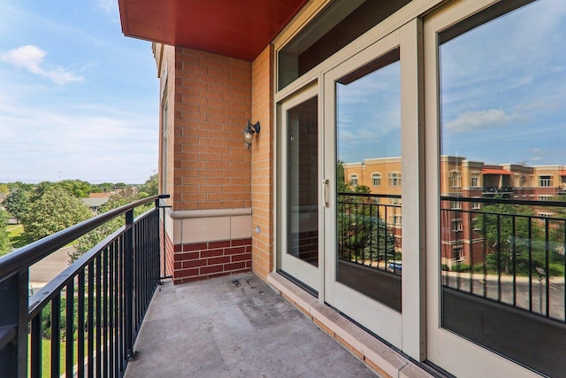 1200 N Foxdale Dr Unit 312, Addison, IL 60101 - view of balcony
