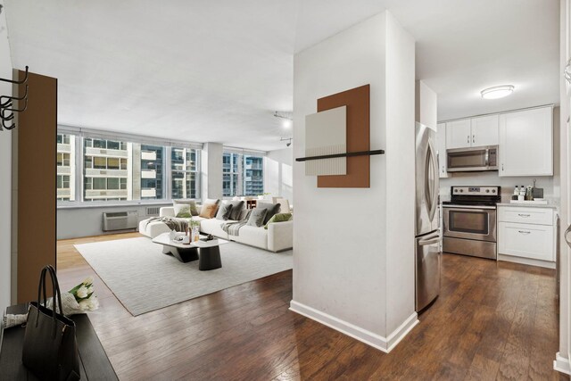 4250 N Marine Dr Unit 1013, Chicago, IL 60613 - photo 7