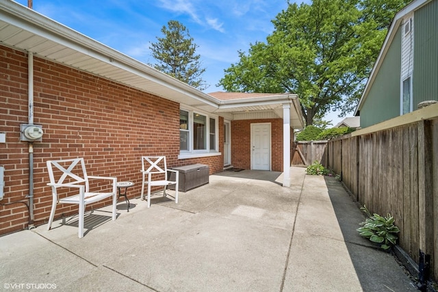 630 Wesley Dr, Park Ridge, IL 60068 - fenced backyard with a patio area
