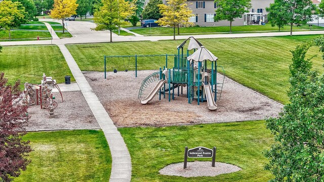 915 Angelica Cir, Joliet, IL 60431 - photo 32
