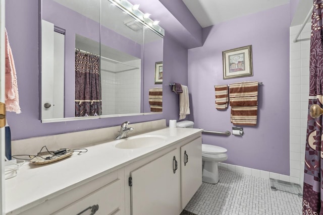 720 Saint Andrews Ln Unit 6, Crystal Lake, IL 60014 - bathroom with vanity, tile patterned flooring, and a shower with shower curtain