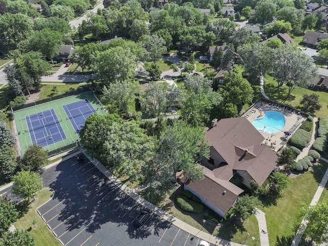 720 Saint Andrews Ln Unit 6, Crystal Lake, IL 60014 - aerial view of property and surrounding area featuring a pool area