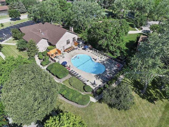 720 Saint Andrews Ln Unit 6, Crystal Lake, IL 60014 - aerial overview of property's location with a pool