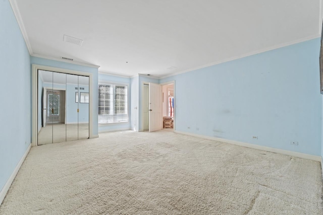 937 Braeburn Rd, Inverness, IL 60067 - carpeted empty room featuring ornamental molding and baseboards
