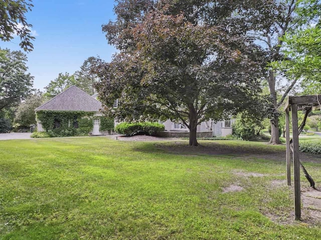 937 Braeburn Rd, Inverness, IL 60067 - view of green lawn