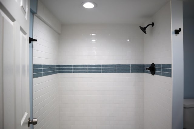 8346 S Baltimore Ave, Chicago, IL 60617 - bathroom view of tiled shower