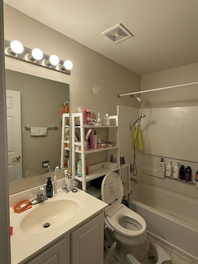 352 Bay Dr, Itasca, IL 60143 - bathroom with vanity, shower / bath combination with curtain, and tile patterned floors