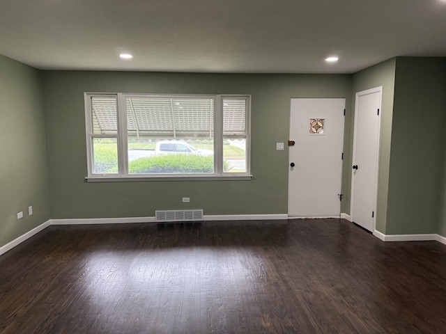 656 Springfield Ave, Joliet, IL 60435 - entrance foyer with dark wood-style flooring and recessed lighting