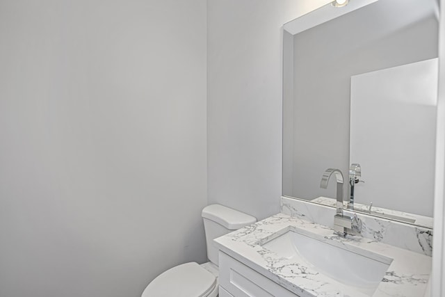 7239 S Exchange Ave, Chicago, IL 60649 - bathroom featuring vanity and toilet