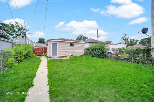 5029 W Superior St, Chicago, IL 60644 - view of yard with an outdoor structure