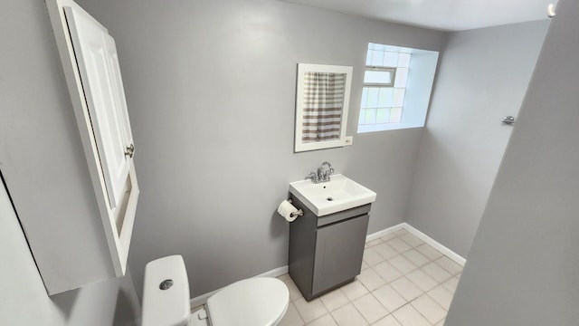 8127 S Blackstone Ave, Chicago, IL 60619 - bathroom with vanity and tile patterned flooring