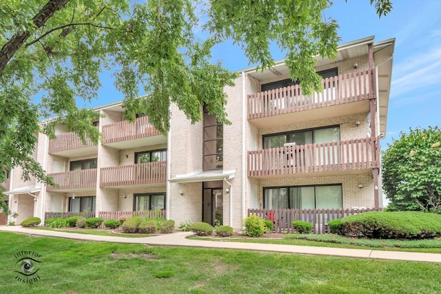 7550 Briartree Ln Unit 415, Burbank, IL 60459 - photo 2