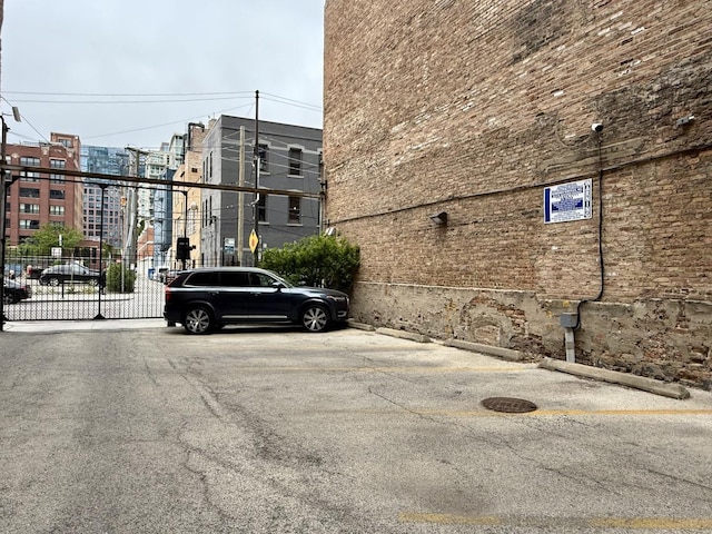 817 W Washington Blvd Unit 503, Chicago, IL 60607 - view of parking / parking lot