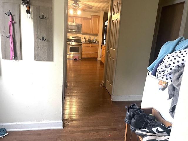 909 N 9th St, Rochelle, IL 61068 - photo 10