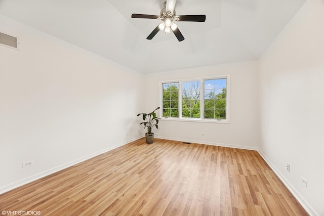 1040 E Buckingham Dr, Naperville, IL 60563 - unfurnished room with light wood-style floors, lofted ceiling, and a ceiling fan