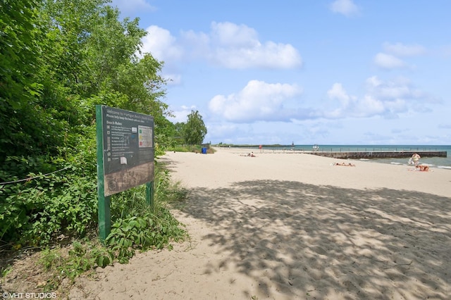 1116 W N Shore Ave Unit 2, Chicago, IL 60626 - water view featuring nearby beach