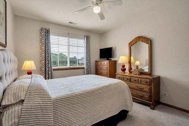 614 Arbor Cir, Lakemoor, IL 60051 - photo 25