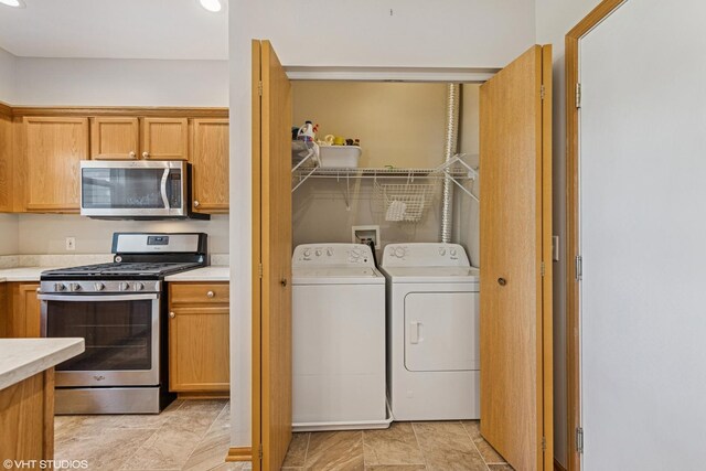 631 S Cadillac Cir, Romeoville, IL 60446 - photo 19