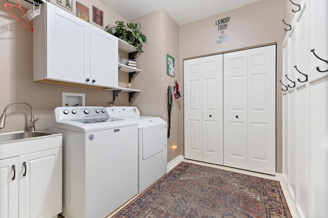 661 Regal Ln, Algonquin, IL 60102 - laundry area with cabinet space and separate washer and dryer