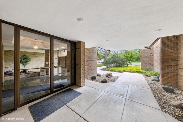 340 Claymoor Rd Unit 2B, Hinsdale, IL 60521 - view of patio / terrace