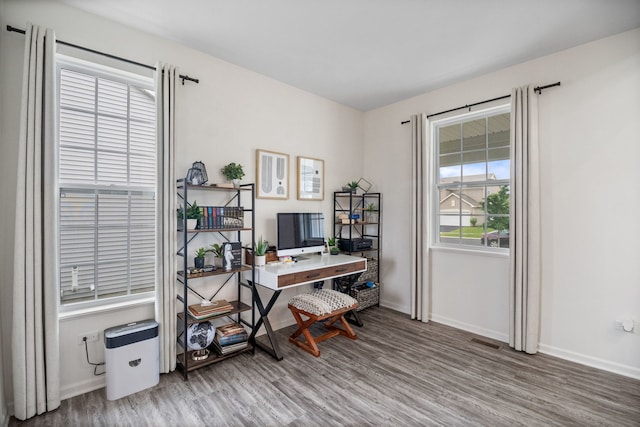 1462 Keller St, Elburn, IL 60119 - office space featuring wood finished floors and baseboards