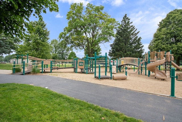 1462 Keller St, Elburn, IL 60119 - view of community jungle gym