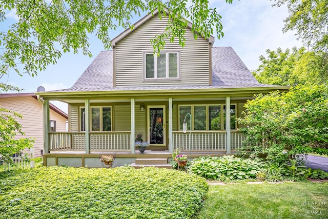 10405 Kenilworth Ave, Algonquin, IL 60102 - view of front of property featuring a shingled roof and a porch