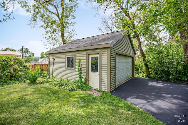 10405 Kenilworth Ave, Algonquin, IL 60102 - view of detached garage
