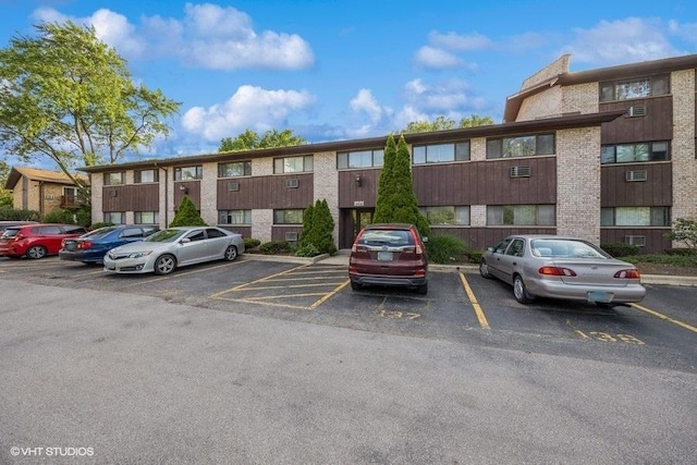 4436 Arbor Cir Unit 4, Downers Grove, IL 60515 - view of uncovered parking lot