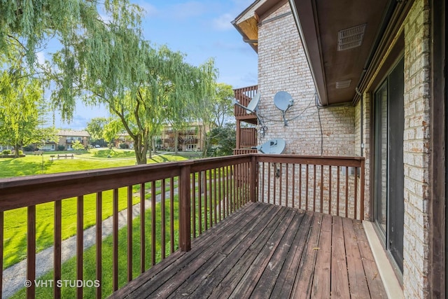 4436 Arbor Cir Unit 4, Downers Grove, IL 60515 - wooden terrace featuring a yard