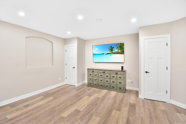 24 Robin Crest Rd, Hawthorn Woods, IL 60047 - unfurnished living room with wood finished floors and recessed lighting