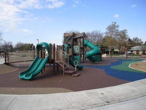 4831 W 109th St Unit 101, Oak Lawn, IL 60453 - view of communal playground