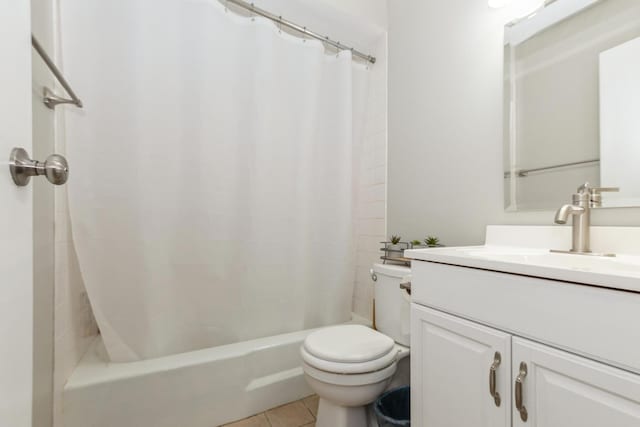 4831 W 109th St Unit 101, Oak Lawn, IL 60453 - full bath featuring vanity, tile patterned floors, and shower / tub combo