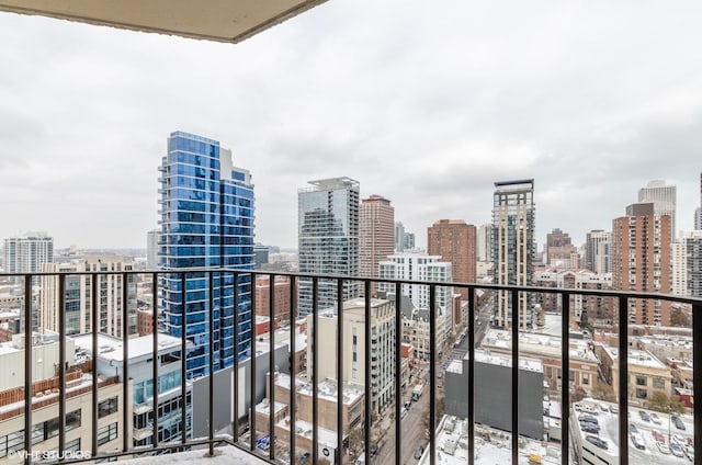 70 W Huron St Unit 2202, Chicago, IL 60654 - balcony with a view of skyline