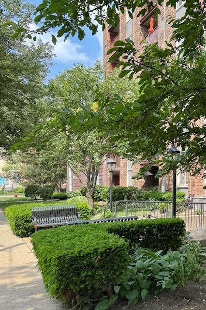 825 Pearson St Unit 3A, Des Plaines, IL 60016 - surrounding community