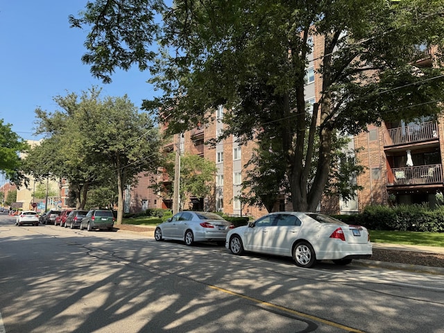 825 Pearson St Unit 3A, Des Plaines, IL 60016 - view of car parking