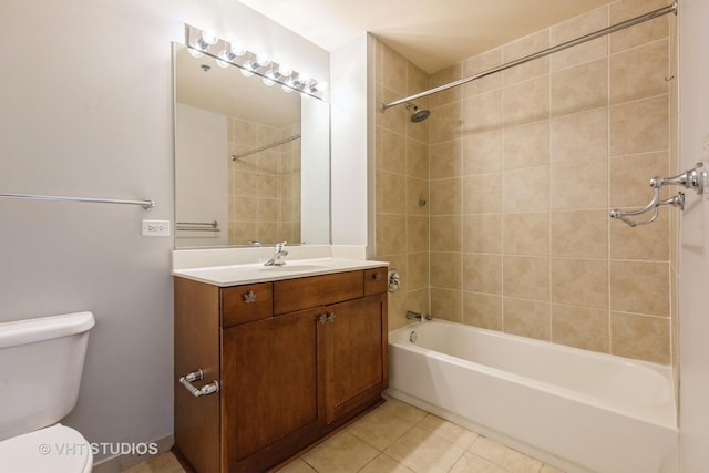 1600 S Indiana Ave Unit 508, Chicago, IL 60616 - full bath featuring tile patterned floors, vanity, and shower / bath combination